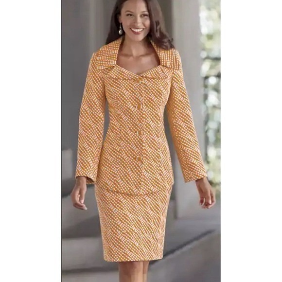 Monroe and Main Dresses & Skirts - Yellow White Dot Print Suit Size 6 Jacket Skirt Set Business Professional